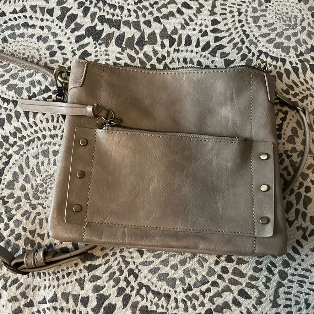 Antik Kraft taupe crossbody handbag